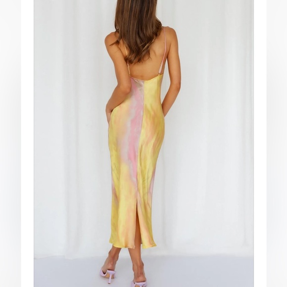 HELLO MOLLY - 
Mirror Mirror On The Wall Midi Dress Yellow - Picture 4 of 4